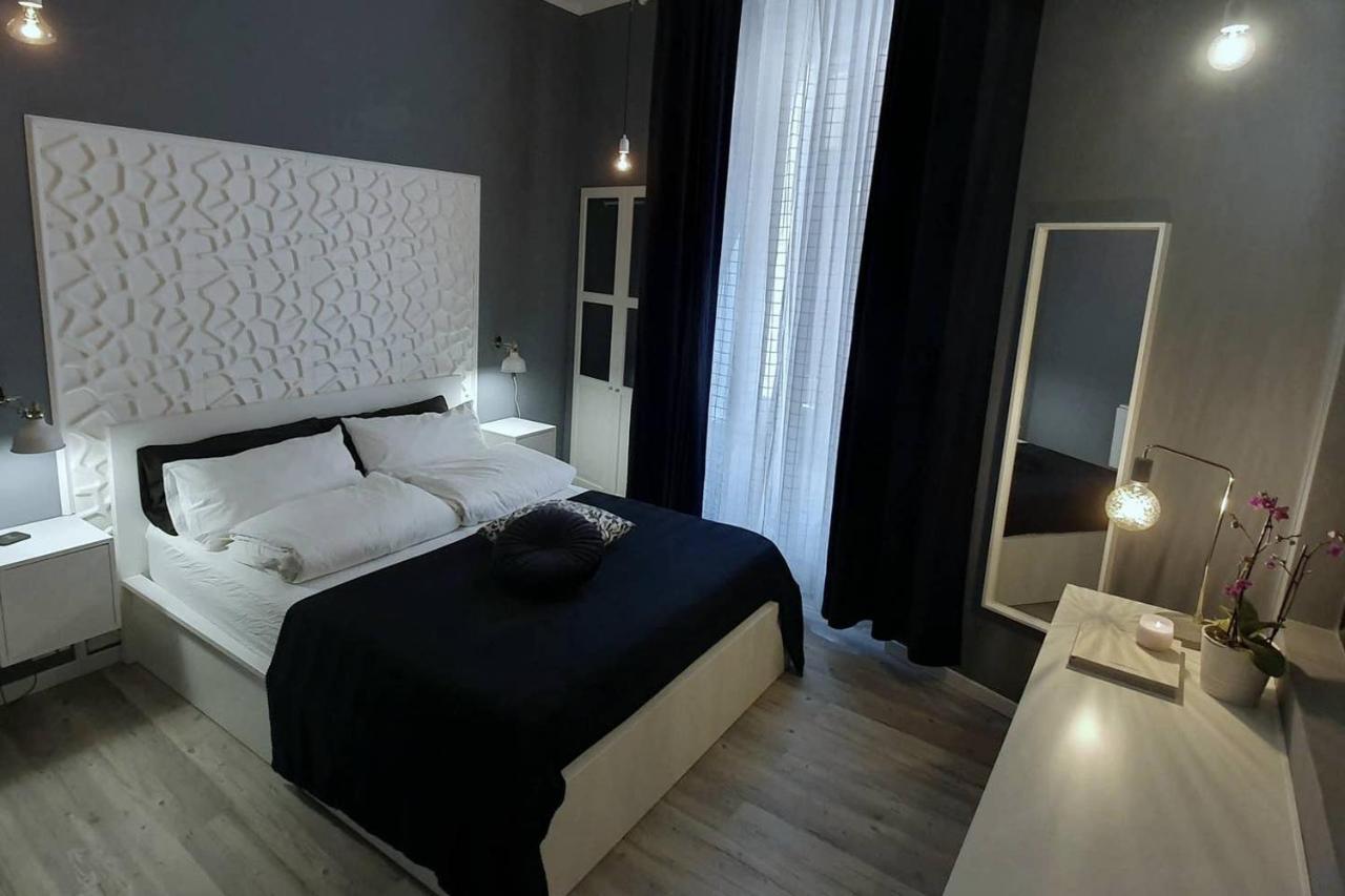 Joivy Heart Of The City 1 Bed Apt Near Castle Belvedere Генуя Экстерьер фото
