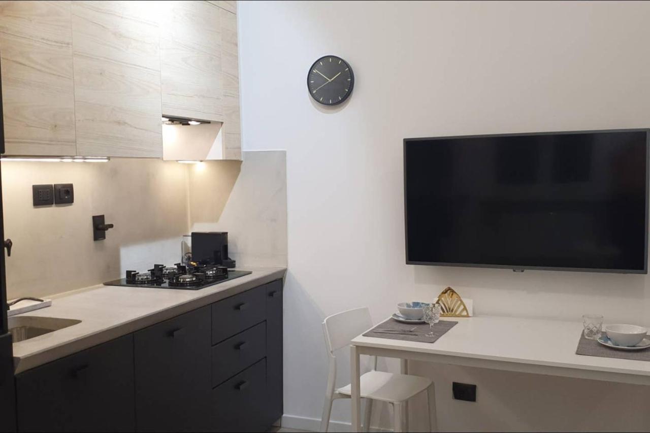 Joivy Heart Of The City 1 Bed Apt Near Castle Belvedere Генуя Экстерьер фото